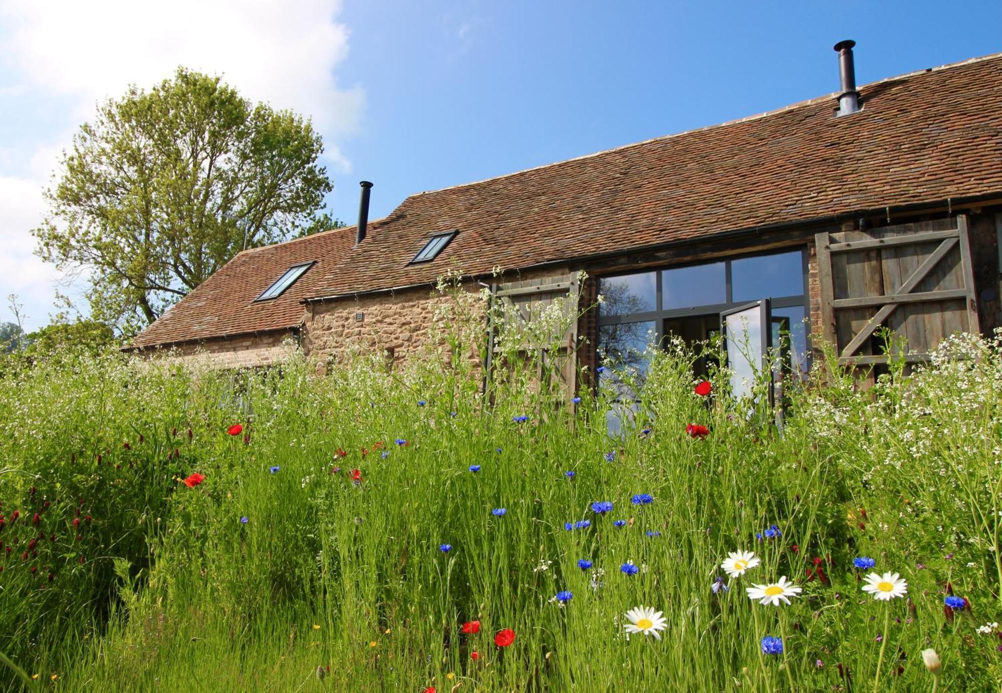 The Cart House - Beautiful Contemporary Barn - Hot Tub Apartment บริดจ์นอร์ท ภายนอก รูปภาพ