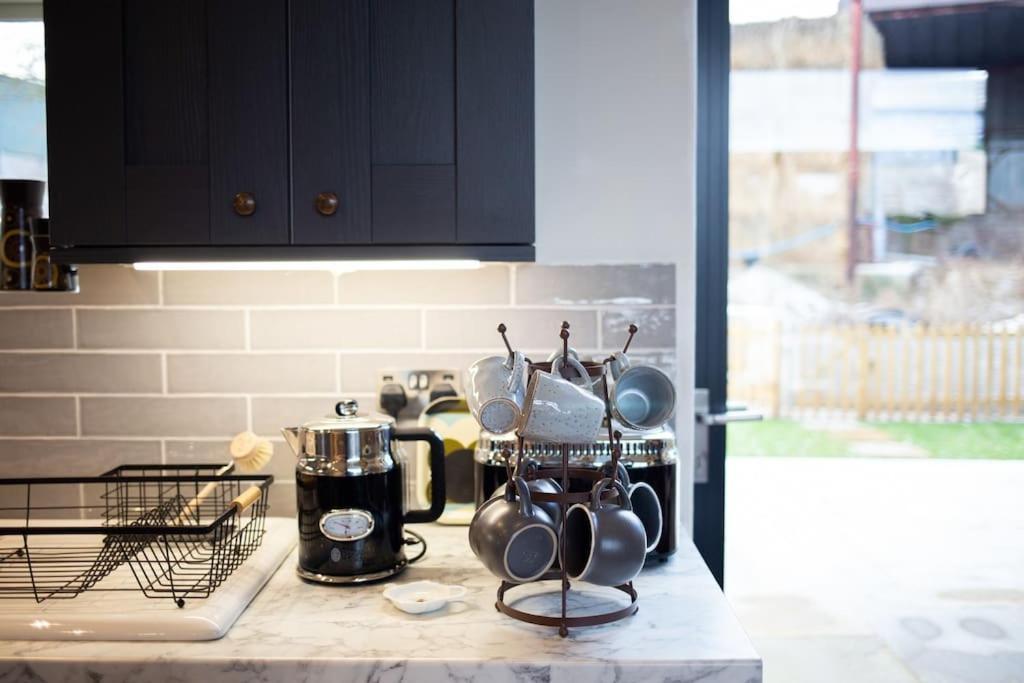 The Cart House - Beautiful Contemporary Barn - Hot Tub Apartment บริดจ์นอร์ท ภายนอก รูปภาพ