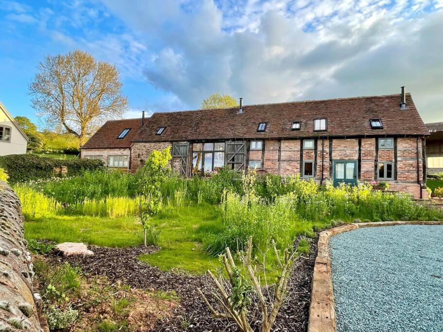 The Cart House - Beautiful Contemporary Barn - Hot Tub Apartment บริดจ์นอร์ท ภายนอก รูปภาพ